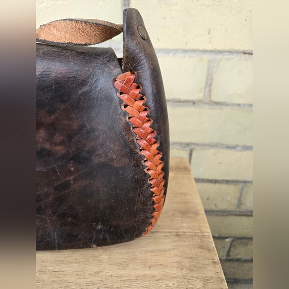 Vintage Handcrafted Leather Bag - Picture 7 of 13